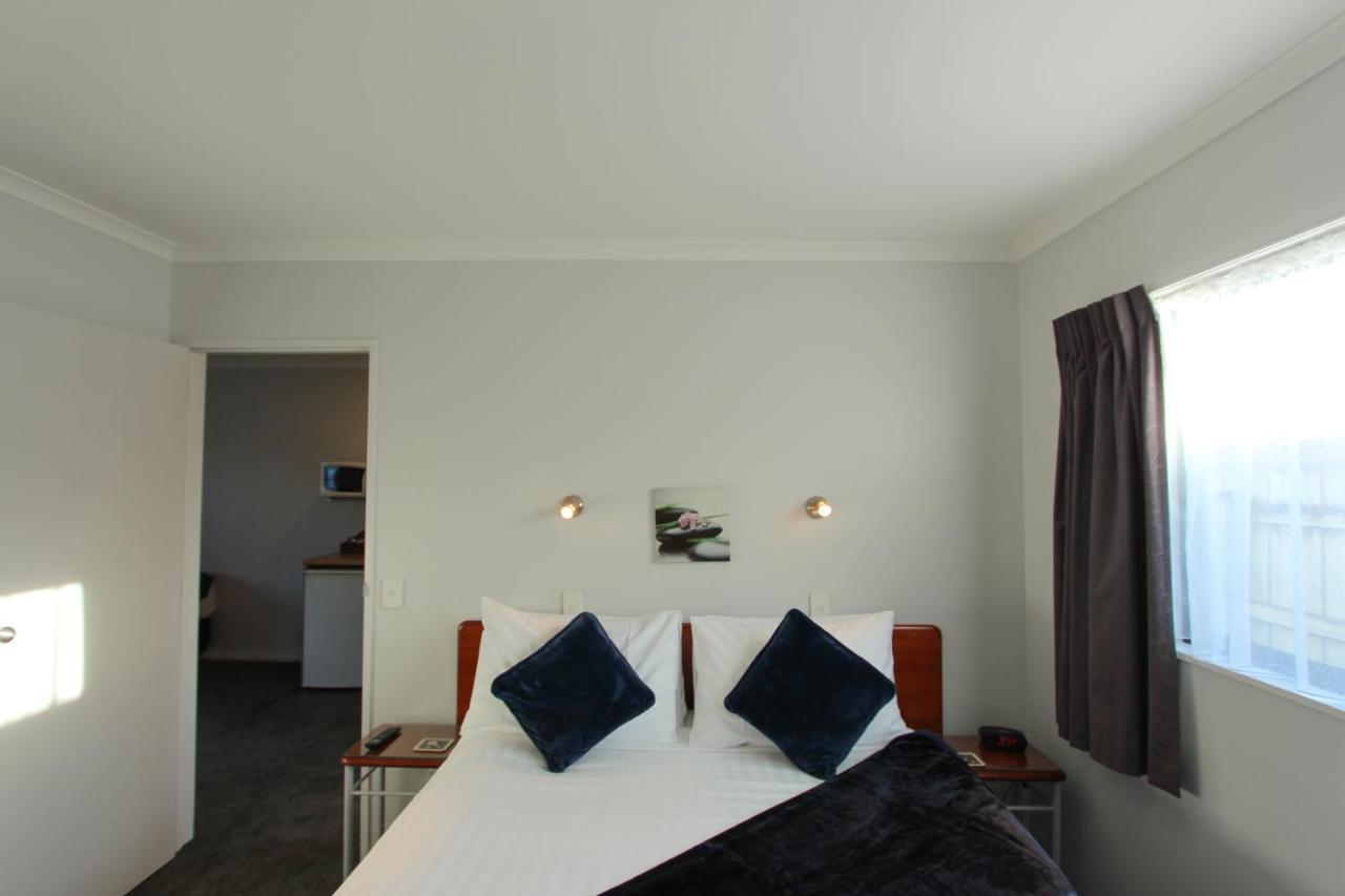 Bk'S Magnolia Motor Lodge Whanganui Exteriör bild