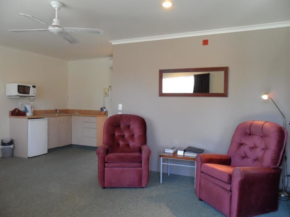 Bk'S Magnolia Motor Lodge Whanganui Exteriör bild