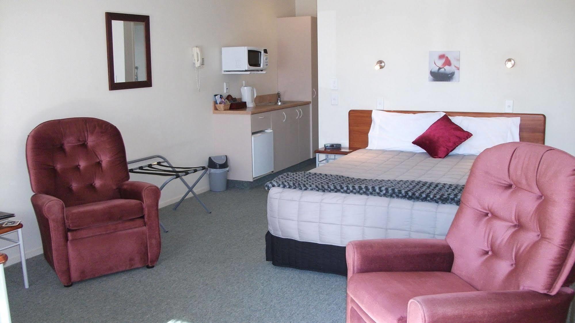 Bk'S Magnolia Motor Lodge Whanganui Exteriör bild